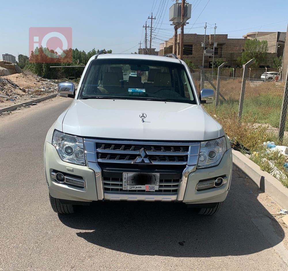 ميتسوبيشي باجيرو